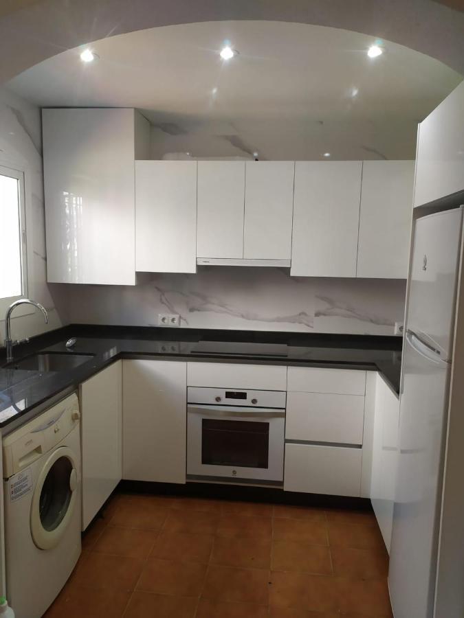 Pinos 11 Menyber Apartment Нерха Екстериор снимка